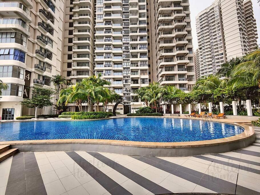 Bay Laurel, Country Garden Danga Bay Homestay By Welcome Home Johor Bahru Dış mekan fotoğraf